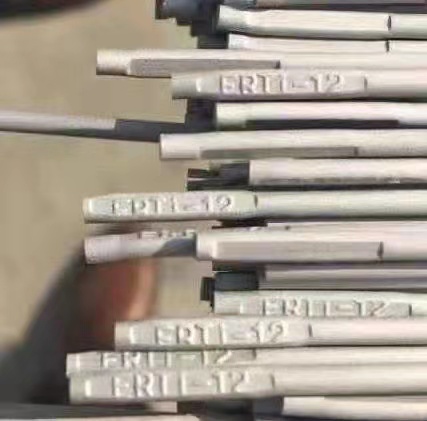 แท่งเชื่อมไทเทเนียม